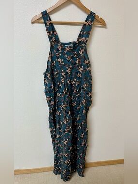 L.A Soul Teal Floral Overall Jumpsuit women’s size S. NWT